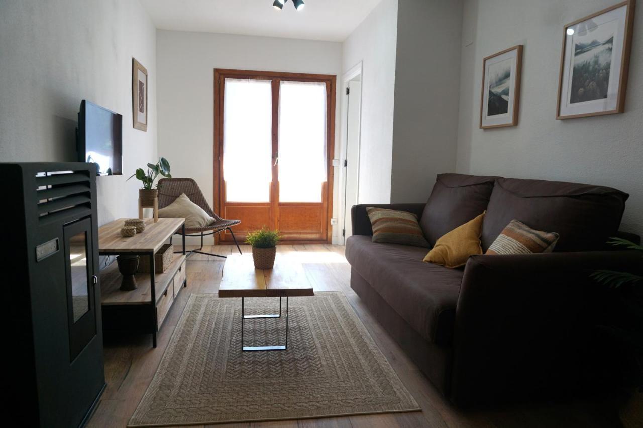 Apartamento La Espata Villanúa Exteriér fotografie